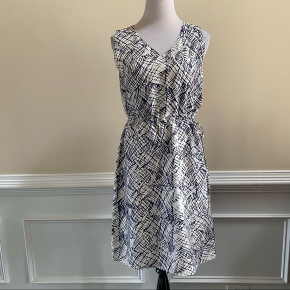 ROBERT TALBOTT Made In Italy Silk Blue White Sleeveless Dress Size M - Picture 1 of 9